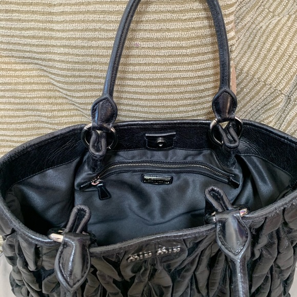 Miu Miu Matelasse Leather Bag Tote - Picture 4 of 8